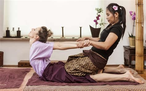 Massage sensuel complet du corps Massage érotique Cul